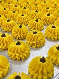 Hmm susah sikit tu, yelah biskut ni ada banyak jenis. 7 Resepi Biskut Raya Mudah Dan Sedap Yang Wajib Ada Di Hari Raya Inilah Realiti