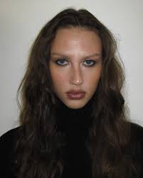 Elizabeth (@im.elizabeth.e) · Instagram photos and videos