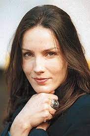 , may include content that is la joven actriz falleció a los 28 años y sus amigos la recuerdan con cariño. Angela Contreras Peliculas Edad Y Biografia