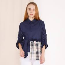 Beli baju atasan wanita terbaru tunik online berkualitas dengan harga murah terbaru 2021 di tokopedia. Kemeja Lucu Baju Kerja Wanita Unik Fesyen Wanita Pakaian Wanita Atasan Di Carousell