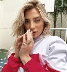 Check spelling or type a new query. Vitoria Bellato Bio Age Height Models Biography