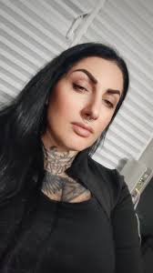 Dani Pearson (@khay_lenitas)