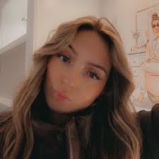 megan devlin (@megandevlinxo)