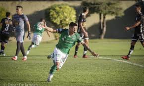 Brian fernández estuvo en el 2018 defendiendo los colores del cuadro cementero de la calera, alcanzando a disputar un total de 12 partidos, logrando celebrar en 11 oportunidades con la camiseta del club de la quinta región. Triunfazo Agonico Ante Barracas En Caballito Club Ferro Carril Oeste