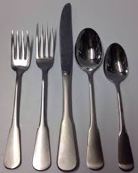 Visit the oneida company website and click the individual flatware option on the left portion of the screen. Oneida Colonial Boston Sss Stainless Steel Flatware Aka Minute Man 42 Pc Set Vtg Stainless Steel Flatware Flatware Patterns Stainless