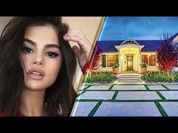 Rihanna, victoria beckham, and selena gomez all have their own brands. Selena Gomez Haus