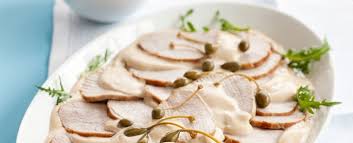 Antipasti vitello tonnato il vitello tonnato è una ricetta tipica del piemonte, un antipasto molto semplice da preparare e che conquista tutti con la sua bontà! Vitello Tonnato Alla Piemontese