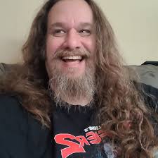 H. Jon Benjamin plays caaaawwwrrrlll (Carl) aka “the bird man” in the new  HILARIOUS show “how to die alone”