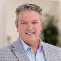 Gary Wallick's Instagram, Twitter & Facebook