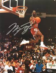 Michael Jordan Chicago Bulls Signed Slam Dunk Contest 8 5x11 Photo Michael Jordan Basketball Micheal Jordan Michael Jordan Pictures