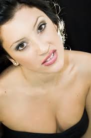 Cantante italiano en vivo images libres de droit, photos de Cantante  italiano en vivo