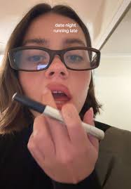 Date Night Outfit Ideas for a Casual Look