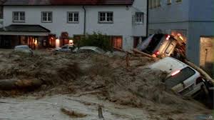 Sei persone sono morte e più di 50 risultano disperse in germania a causa delle piogge torrenziali e delle inondazioni che hanno colpito la regione ovest. Maltempo Travolge Germania Nubifragi Alluvioni E Morti Video Scioccante Meteo Giornale