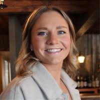 100+ "Julia Cyr" profiles