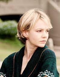 Carey mulligan wearing short straight cut (3 of 3). Carey Mulligan Carey Mulligan Hair Short Hair Styles Carey Mulligan