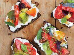 Heirloom Tomato And Pepper Toasts With Whipped Ricotta Recipe Recipe Vegetable Recipes Summer Tomato Recipe Tomato Recipes