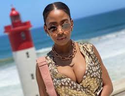 News broke on sunday alleging that aka's fiance nellie tembe jumped from the 10th floor in a hotel in cape town. Bpgk6nqj3p6lrm