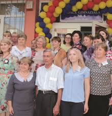 Check spelling or type a new query. Manifestare ImpecabilÄƒ OrganizatÄƒ De È™coala GimnazialÄƒ Nr 8 Piatra NeamÈ› Centenarul Marii Uniri SimÈ›it De O Parte È™i De Alta A Prutului Ziarul Ceahlaul