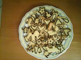 Murbe Butterplatzchen Von Meiner Oma Elise Generationsrezept Von Oma Elise Chefkoch Rezept Butterplatzchen Rezepte Lebensmittel Essen