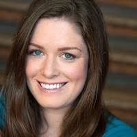 Sarah Tarvin's Instagram, Twitter & Facebook