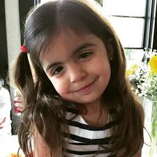 Neysa Gonzalez (@neysa1220)