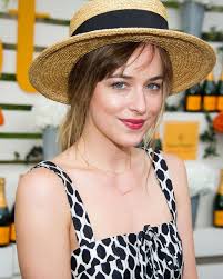 10 Aktris Hollywood Ini Sering Perankan Adegan Panas di Film