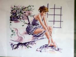 Cross stitching is one of the oldest and most widely spread embroidering techniques. Manxgirl Living And Crafting Down Under November 2010