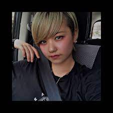 ひな ごん on instagram シートベルトはしっかりします 派手髪 派手髪女子 派手髪ショート 刈り上げ 刈り上げ女子 いいね返し キルスター love happy insta instagram instagood instalike 髪 ショート 刈り上げ女子 派手髪