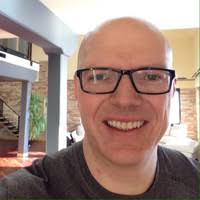 Warren Beveridge's Instagram, Twitter & Facebook