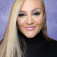 Tessie Rose's Instagram, Twitter & Facebook