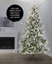 Price and stock could change after publish date, and we may make money from these links. Christmas Tree Trends 2020 Canadian Tire