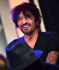 Tommy Lee Posts Penis Picture to Social Media