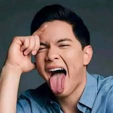 41 brands endorsed by YUQI: • Adidas • Fendi • OPPO • Transformers One •  BOSE • MIZONE • Kiehl's • Tory Burch • Ray-Ban • Tiffany & Co • Valentino •