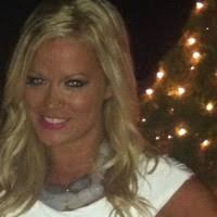 Melissa Markey's Instagram, Twitter & Facebook