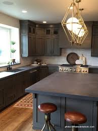 gray kitchen countertops