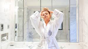 セックスワーカーの人生を変えた定額制18禁インスタ「OnlyFans」 | クーリエ・ジャポン