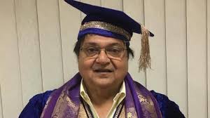 Veteran Comedian Rakesh Bedi Conferred Honourary Doctorate Рекха, кабир беди, сону валия и др. veteran comedian rakesh bedi conferred
