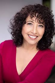 Lisa Otto's Instagram, Twitter & Facebook