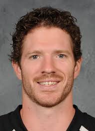 Collin Fraser's Instagram, Twitter & Facebook