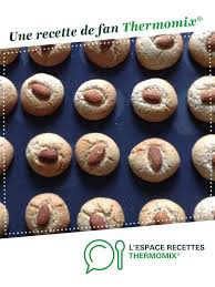 Biscuits Marocains Aux Amandes Recette Biscuit Marocain Biscuits Recette
