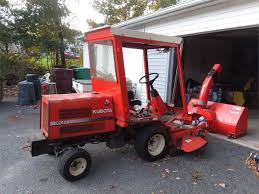 Available accessories allow you to convert your mower into a grass catcher, snow blower or tiller for increased versatility. Kubota Model F2400 1 Tractor With 60 Mower Cab Snow Blower Online Government Auctions Of Government Surplus Municibid