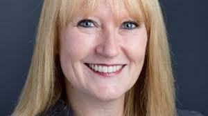 Long Island hires and promotions: Wendy Devenish, Santander Bank