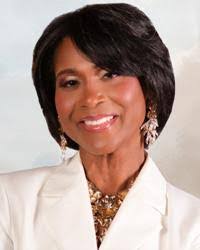 Sarah Smalley's Instagram, Twitter & Facebook