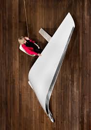 Les Ateliers Flown Turns Boeing 737 Winglet Into Cantilevered Desk Futuristic Furniture Aviation Furniture Unique Desks