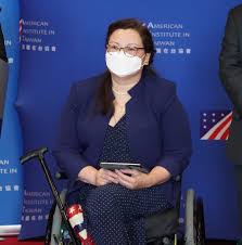 Carlson doubled down on his claim that duckworth, a purple heart recipient, hates america, while expanding his targets to include congresswoman ilhan. Dm96ral4tpxkxm