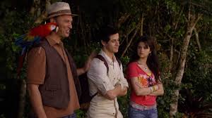 Sinon, ils disparaîtront, comme si leurs parents ne s'étaient jamais connus ! Les Sorciers De Waverly Place Le Film Critique Disney Channel Disney Planet