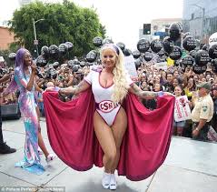 Sims can now use their telephones to call a taxi that takes them to downtown simcity, which is composed of lots such as shopping centers, recreation areas. Amber Rose Dons Blonde Wig And Superhero Cape At Slutwalk Express Digest