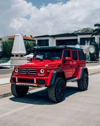 Mercedes Benz G550 4x4 Painted In Designo Manufaktur Magma Red Photo Taken By Exclusivemotoring On Instagram Voitures De Luxe Voiture Mercedes Classe G