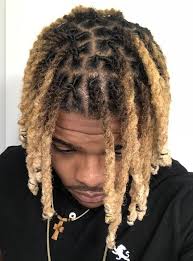 Black Box Braids Hairstyles Men Muzhskie Dredy Ih Osobennosti I Foto Neobychnyh Variantov Kurz Haar Frisuren Dreadlock Hairstyles For Men Dreadlock Styles Hair Styles