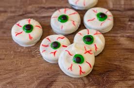 Pin now and save for later! Oreo Eyeball Halloween Cookies A Mom S Impression Recipes Crafts Entertainment And Family Travel